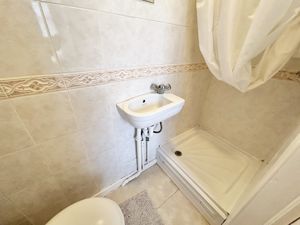 Photo 17- click for photo gallery